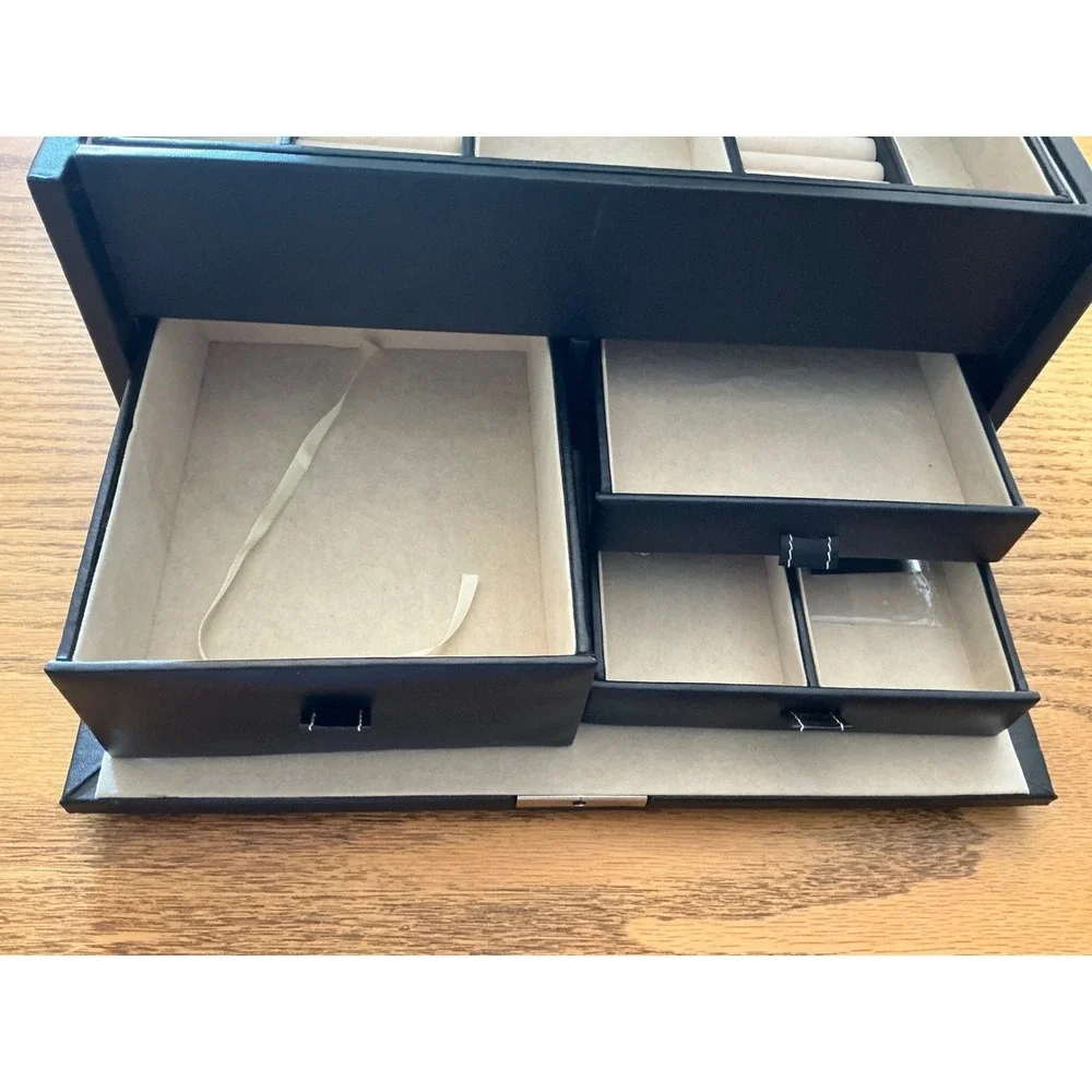Disney Mickey Mouse Black Leather Jewelry Box Organizer Mirror Lock Key (2)